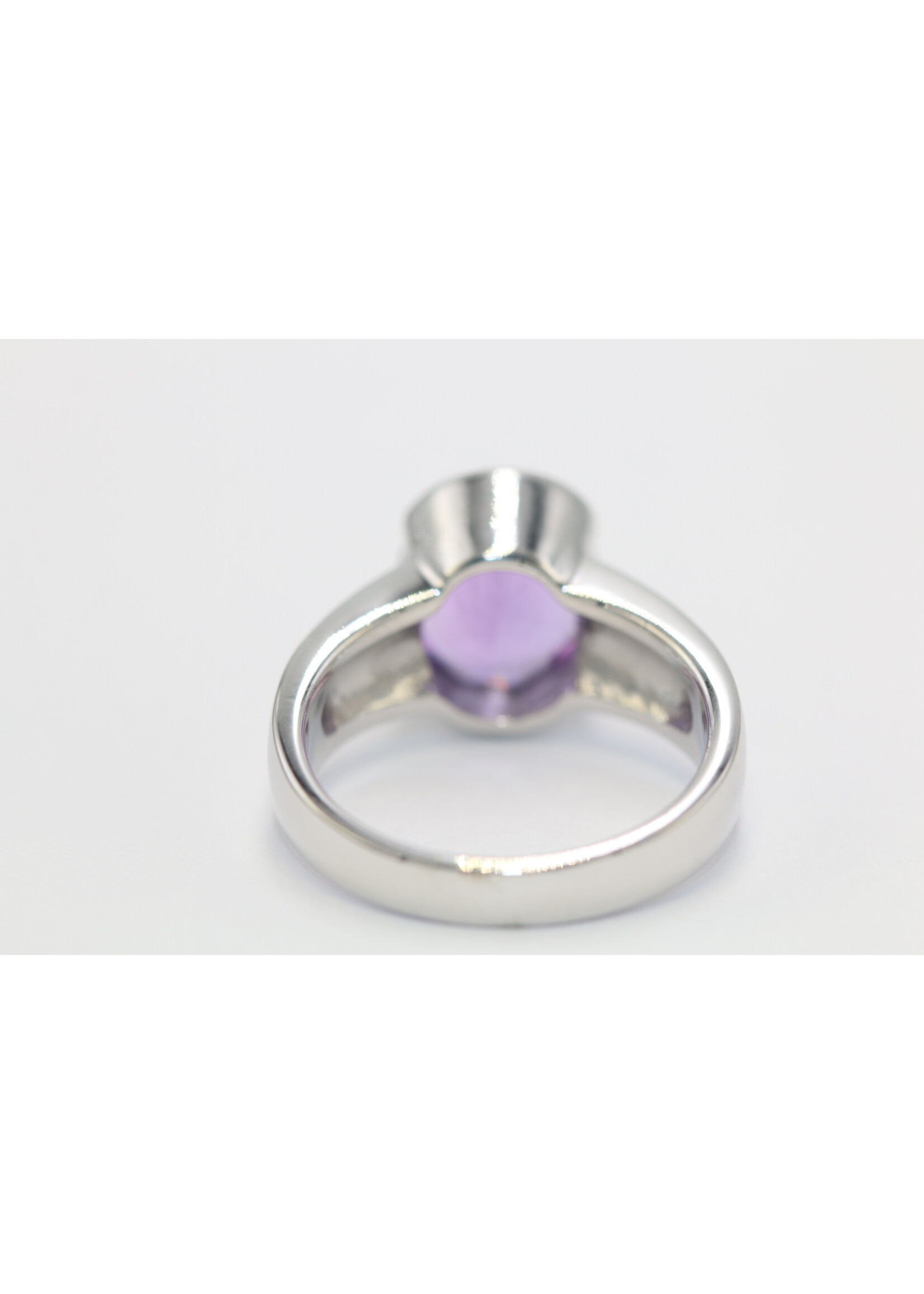 Anello in argento rodiato 925 con ametista naturale
