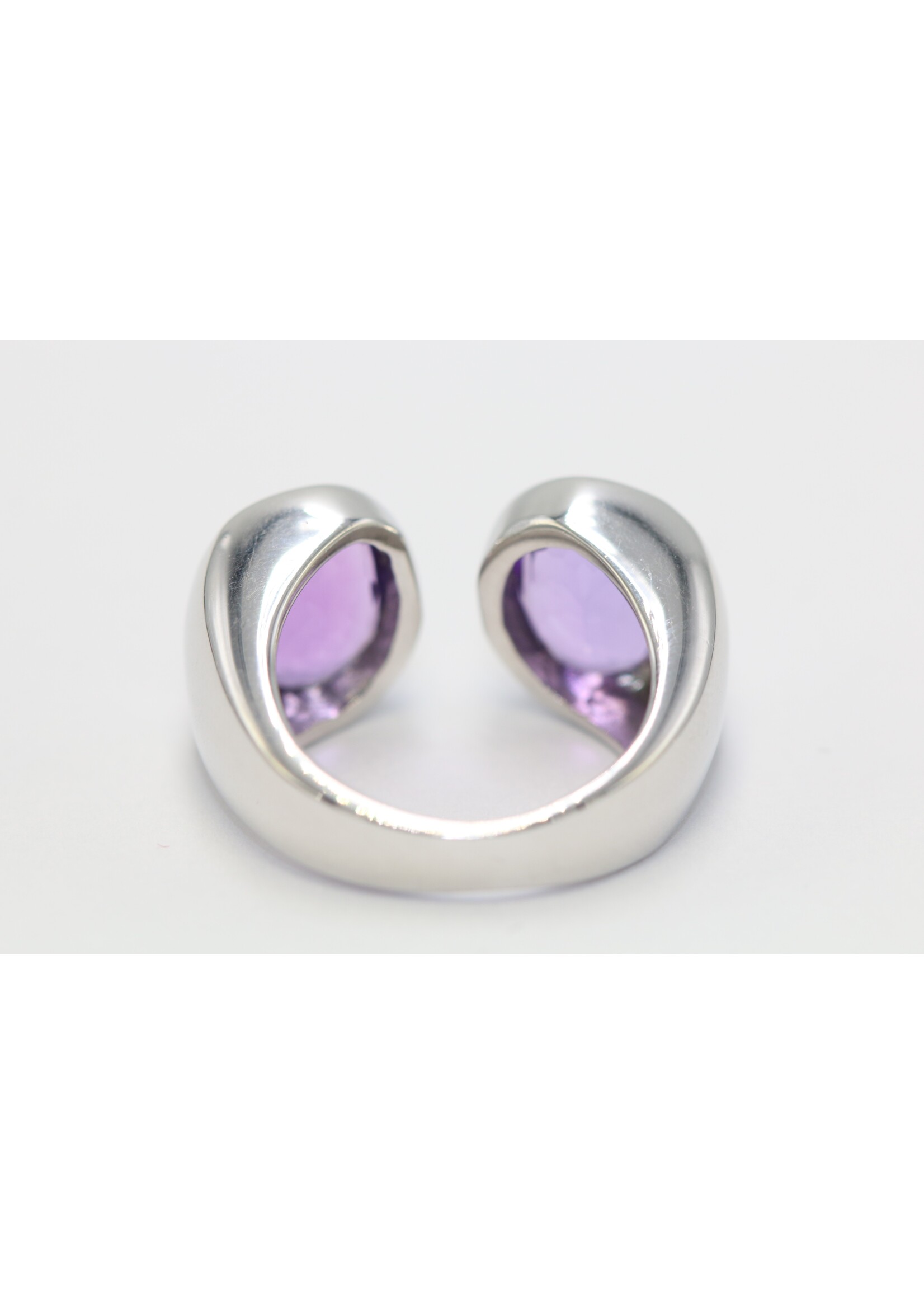 Anello in argento rodiato 925 con ametiste naturali
