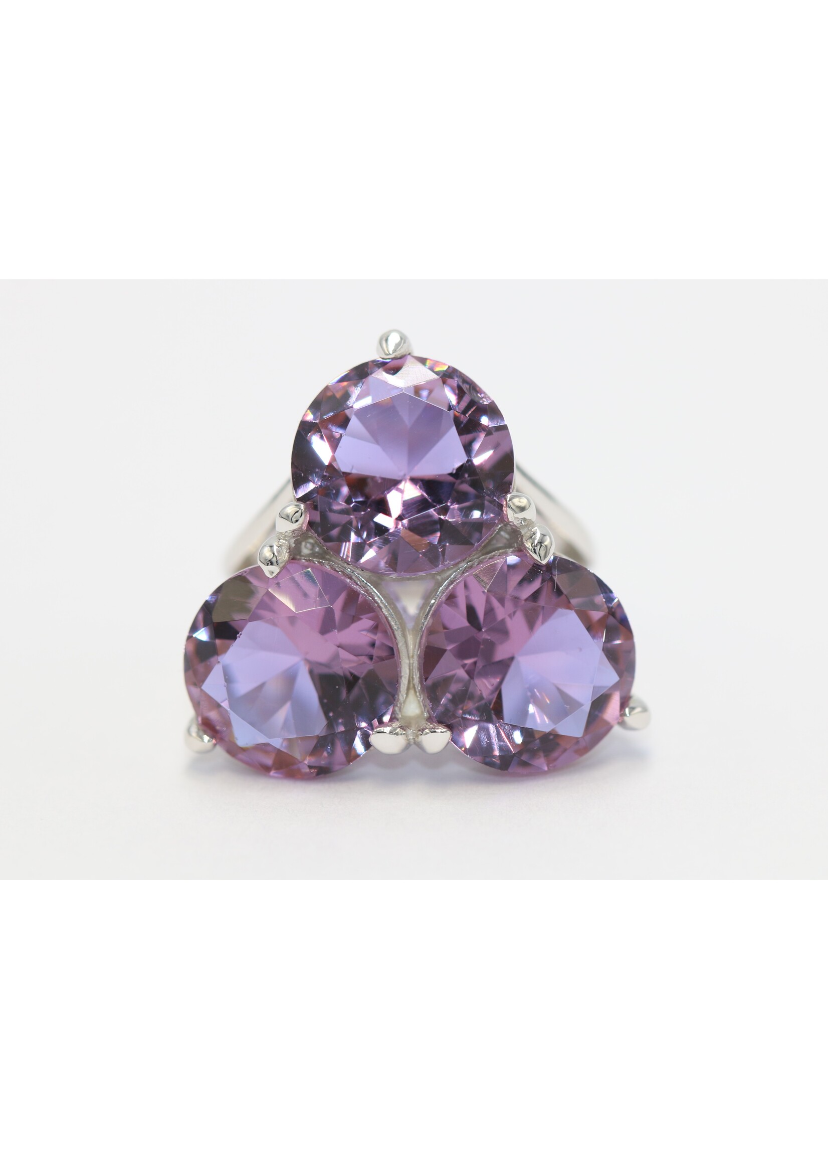 925 rhodium plated silver ring set with natural amethysts