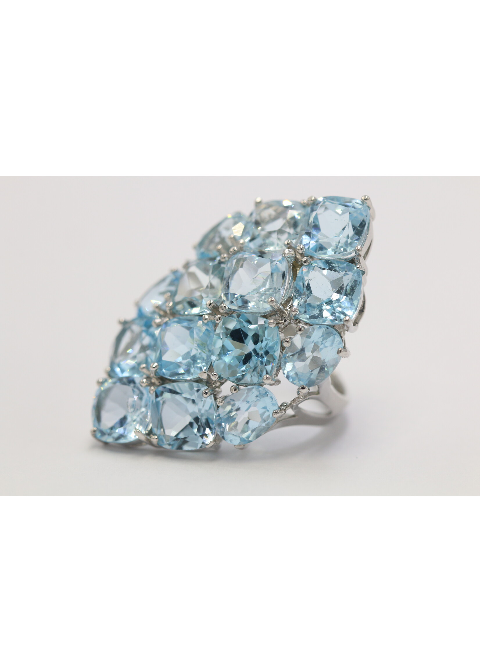 925 rhodium plated silver ring set with natural Blue Topaz