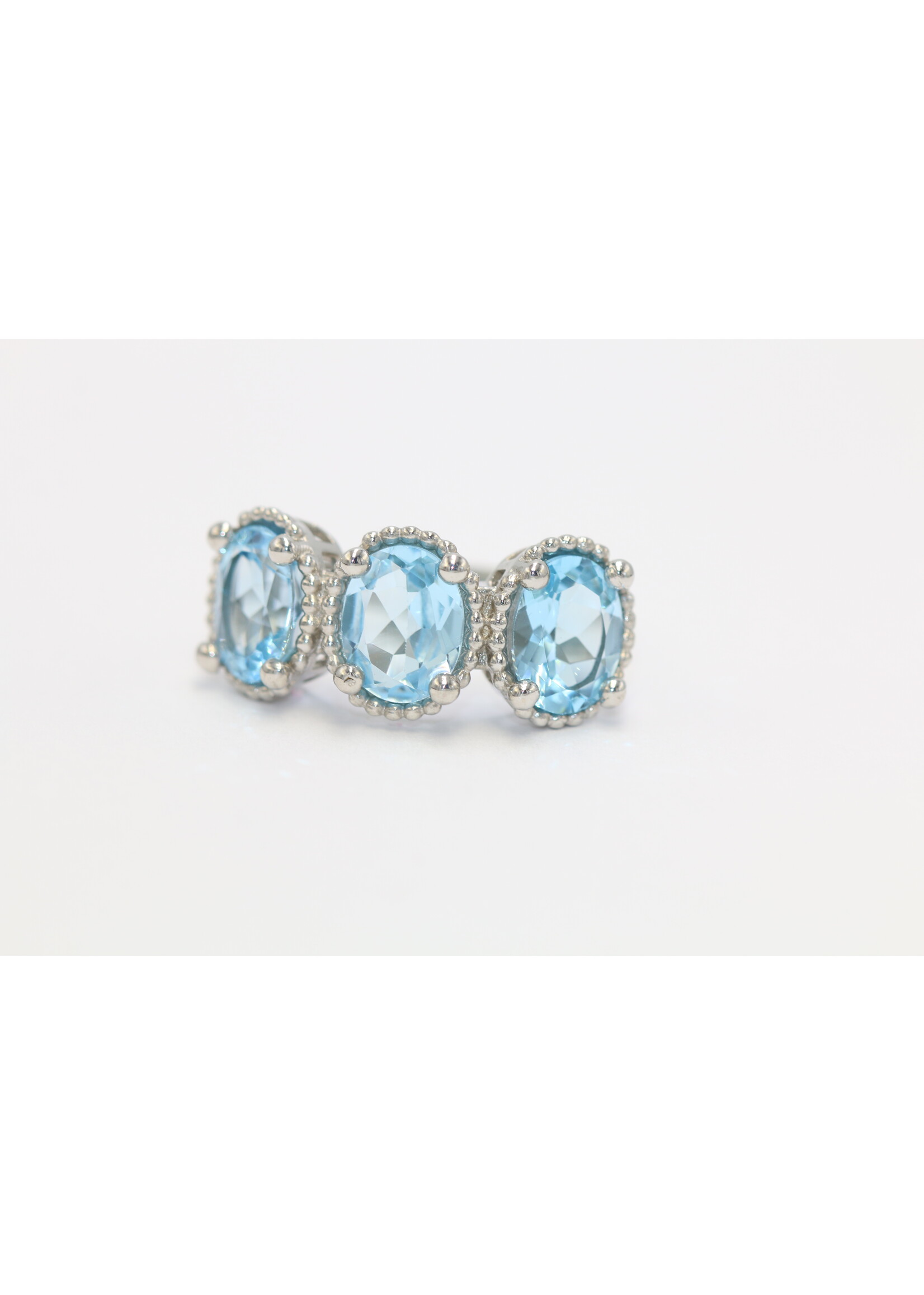 925 rhodium plated silver ring set with natural Blue Topaz