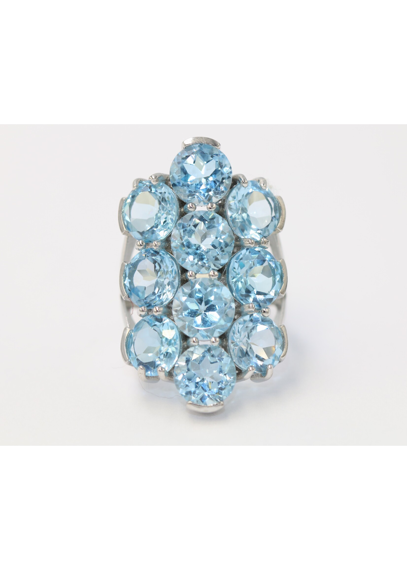 Anello in argento rodiato 925 con topazio azzurro naturale