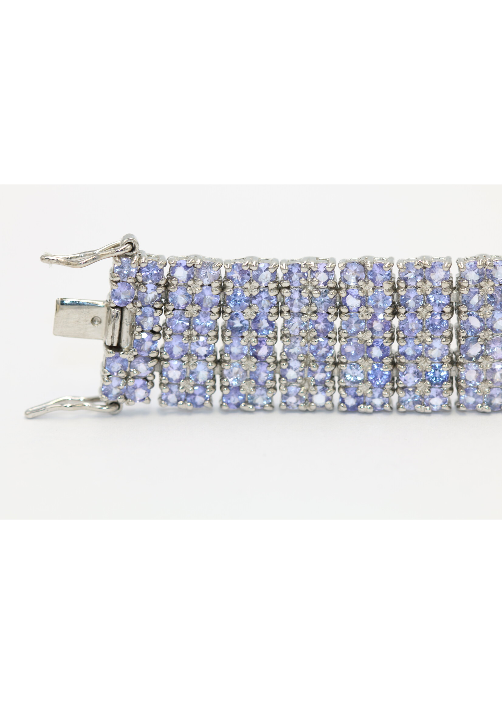 925 rhodium plated silver bracelet set with natural tanzanites