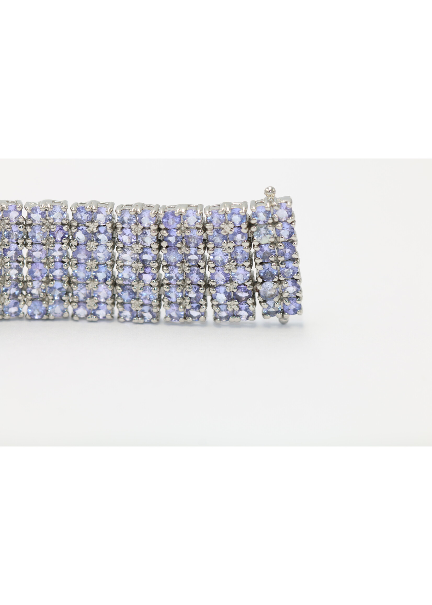 925 rhodium plated silver bracelet set with natural tanzanites