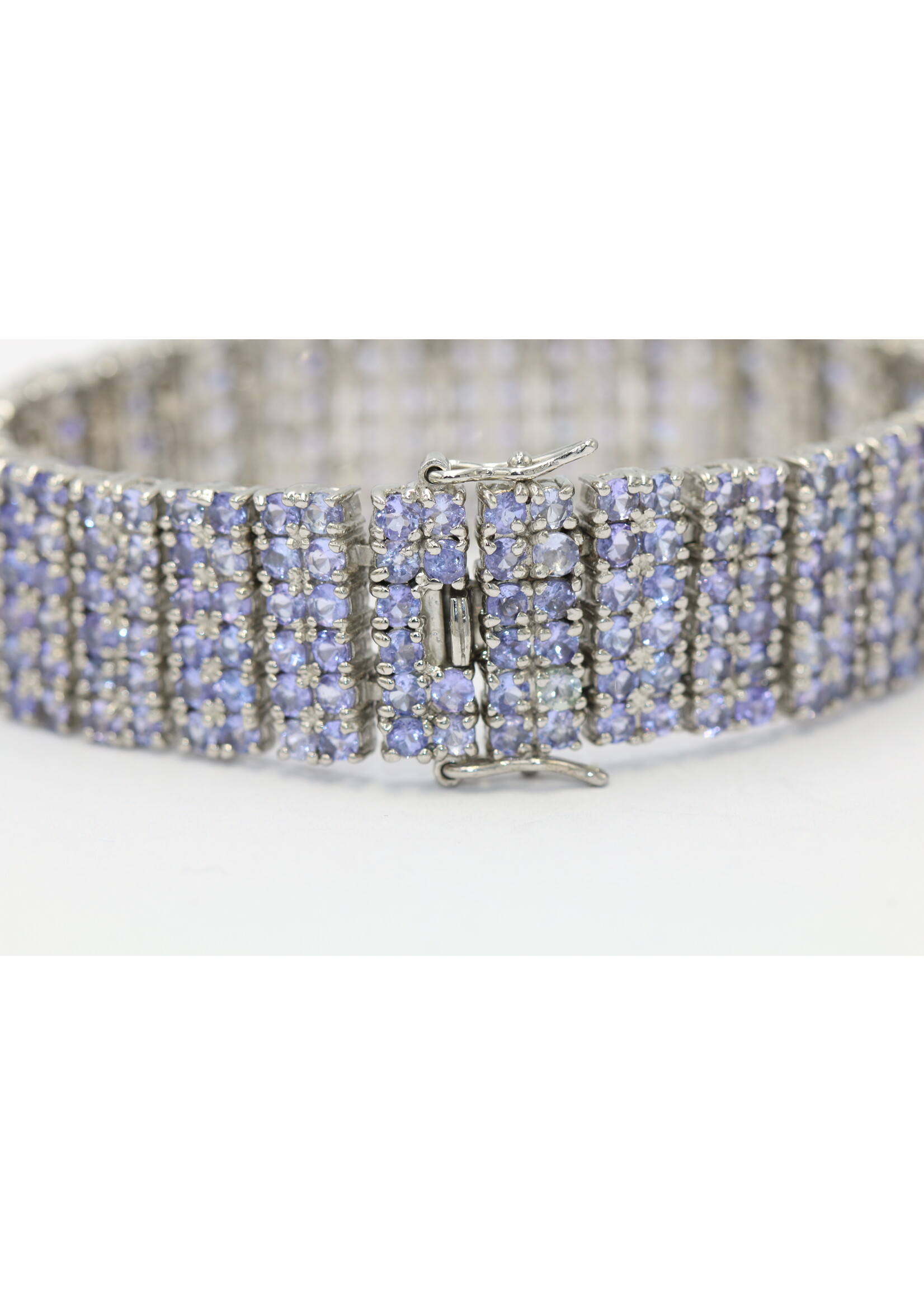 925 rhodium plated silver bracelet set with natural tanzanites
