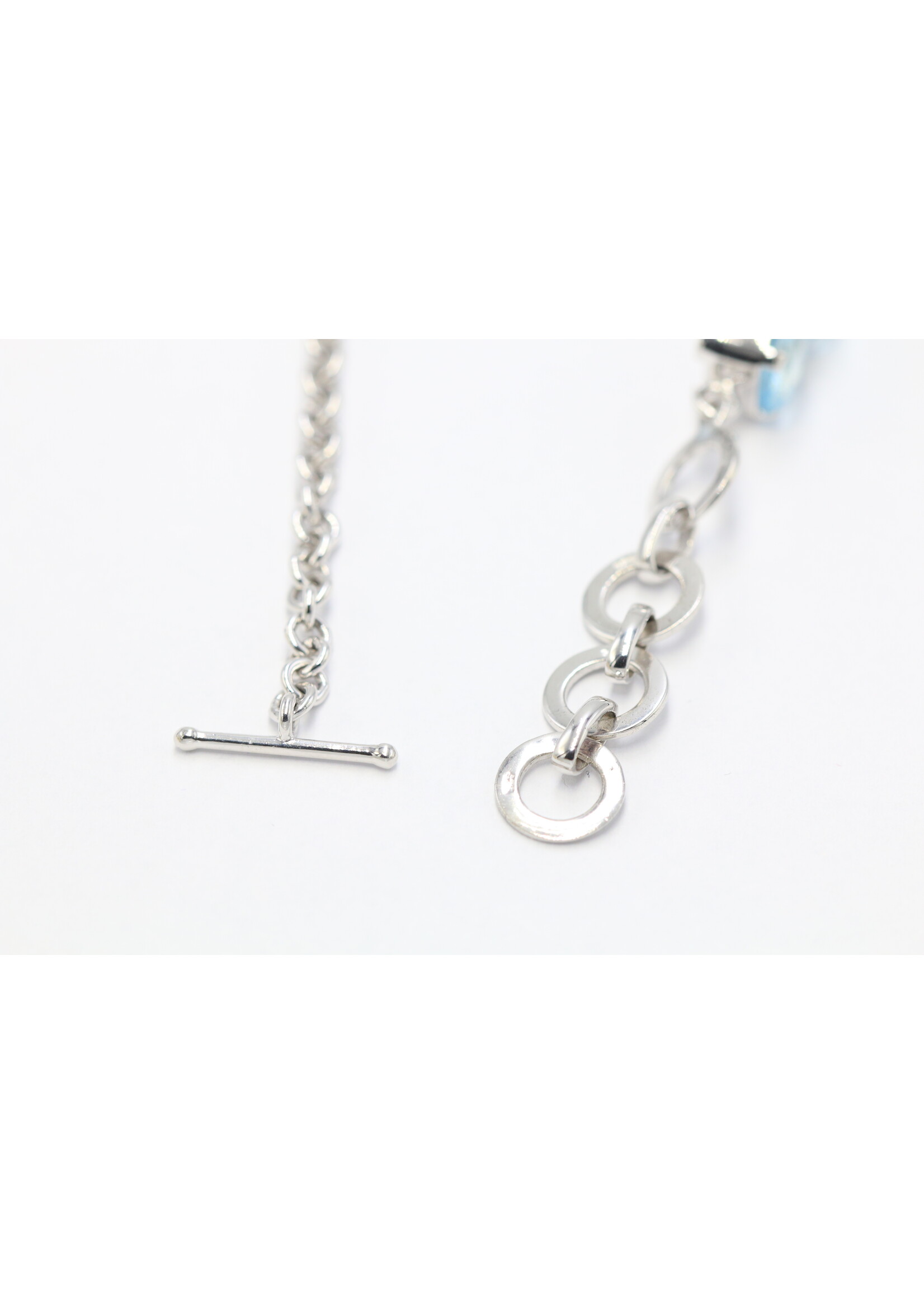 Bracciale in argento rodiato 925 con topazio azzurro naturale