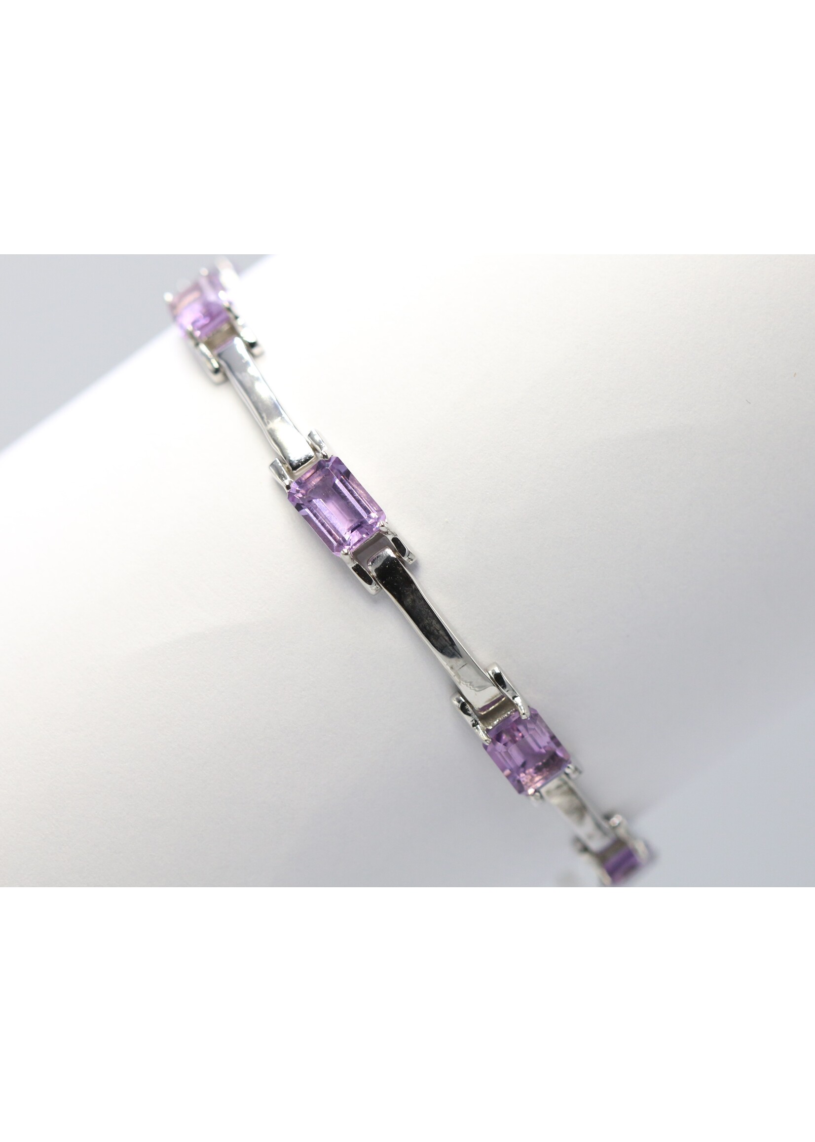 925 gerhodineerd zilveren Armband bezet met natuurlijke Amethisten
