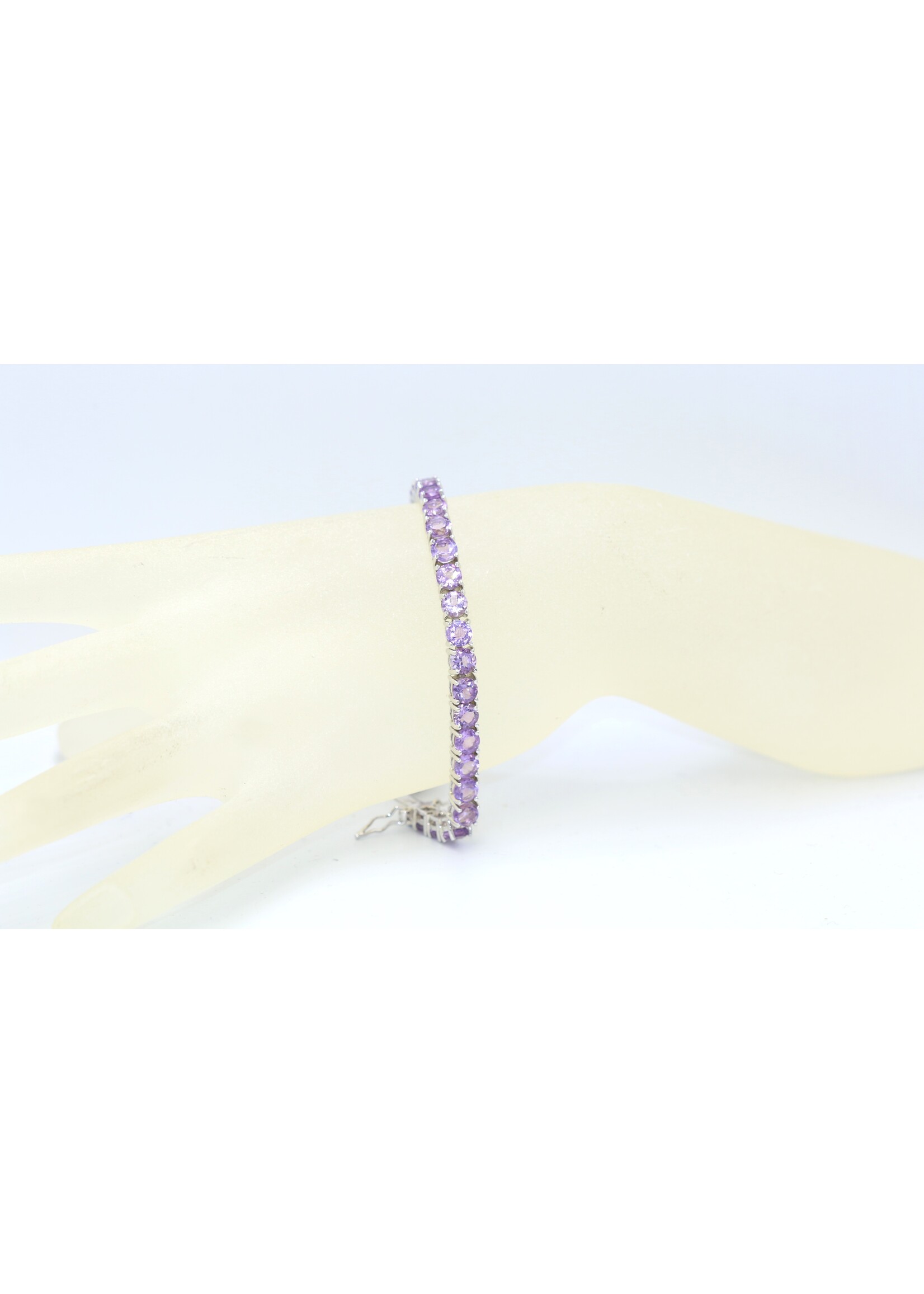 925 gerhodineerd zilveren Armband bezet met natuurlijke Amethisten