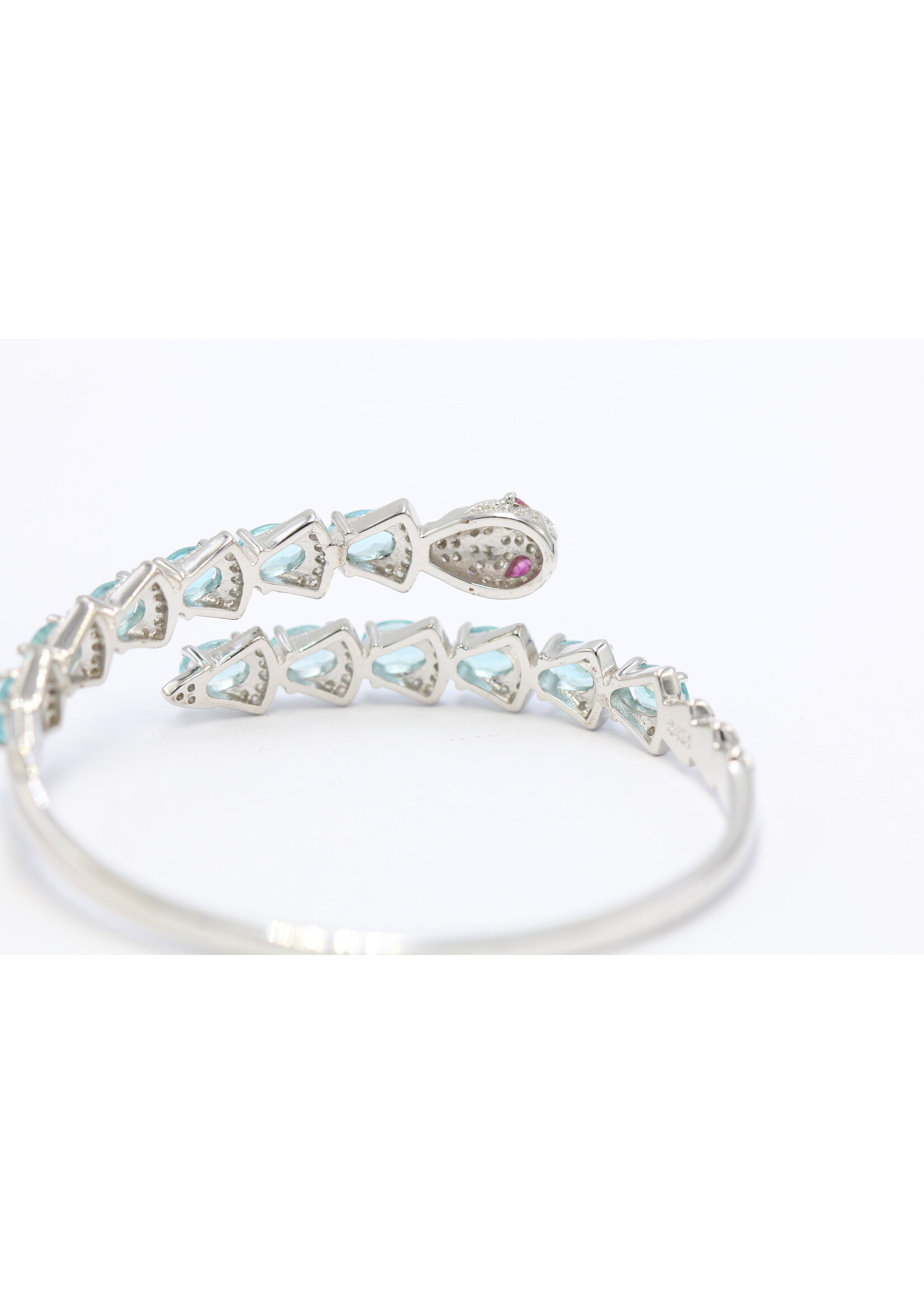 925 gerhodineerd zilveren Armband bezet met natuurlijke   Blauwe Apatieten en Cubic Zirconia