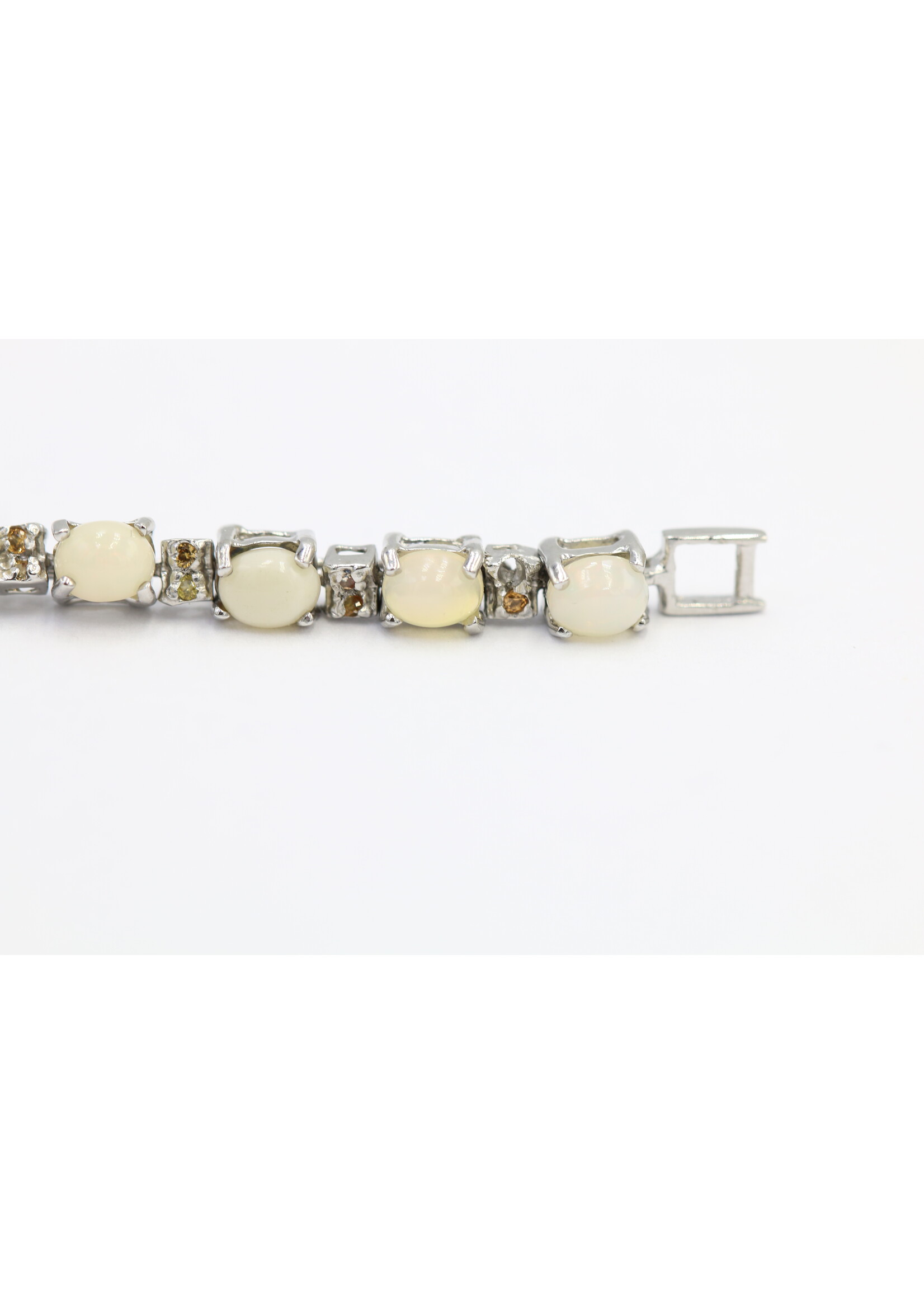 925 gerhodineerd zilveren Armband bezet met natuurlijke  Saffier en Opalen