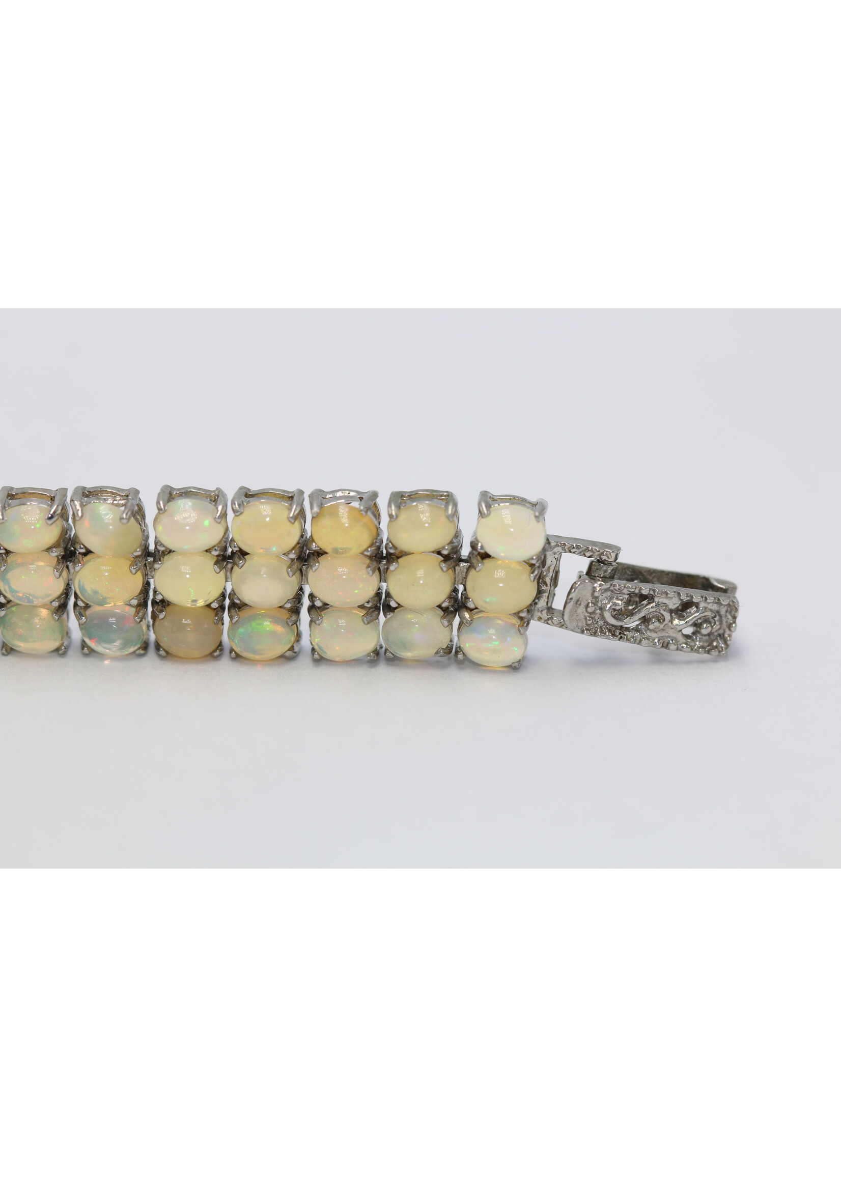 925 gerhodineerd zilveren Armband bezet met natuurlijke Opalen