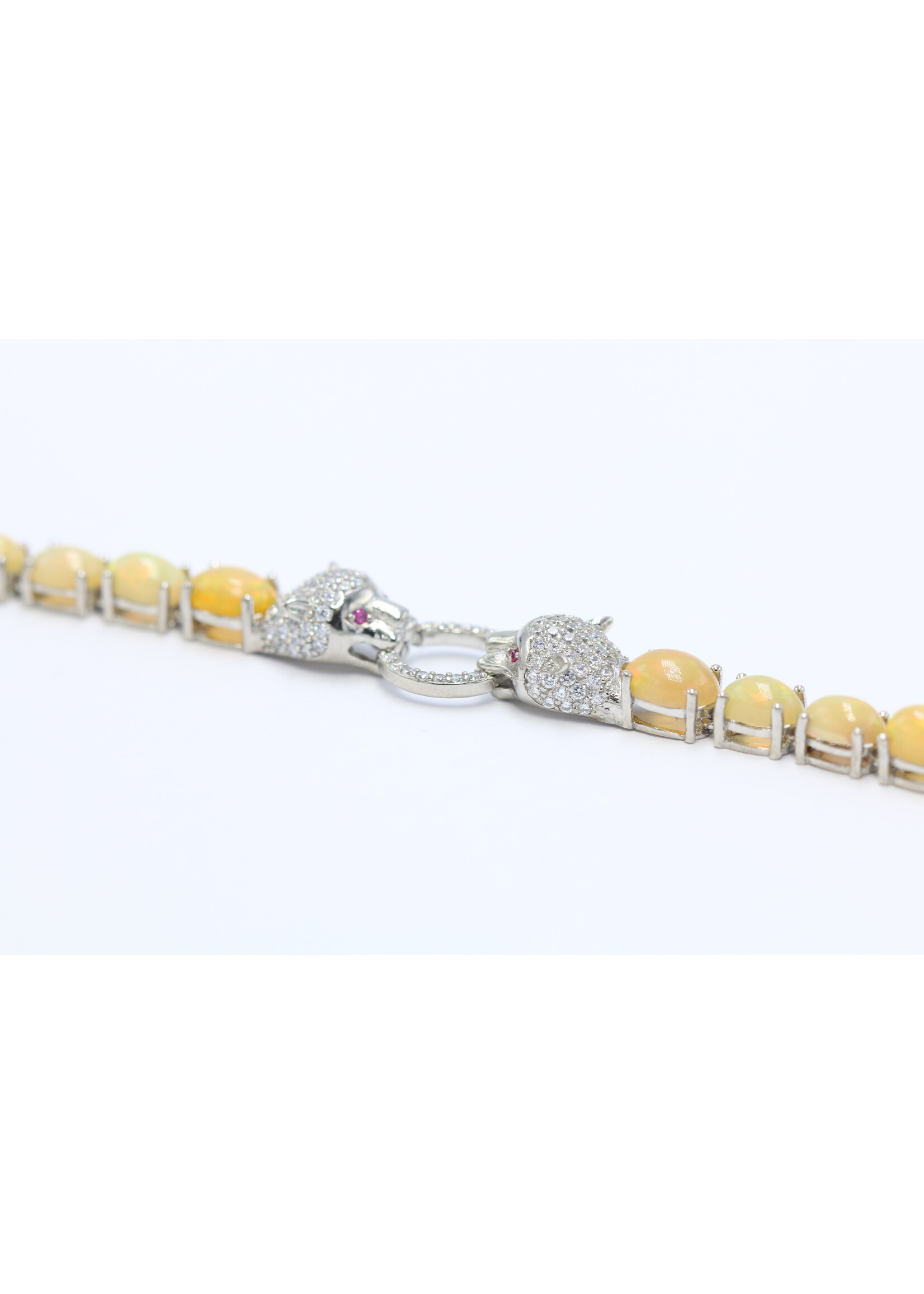 Bracelet en argent 925 rhodié serti d'opales naturelles