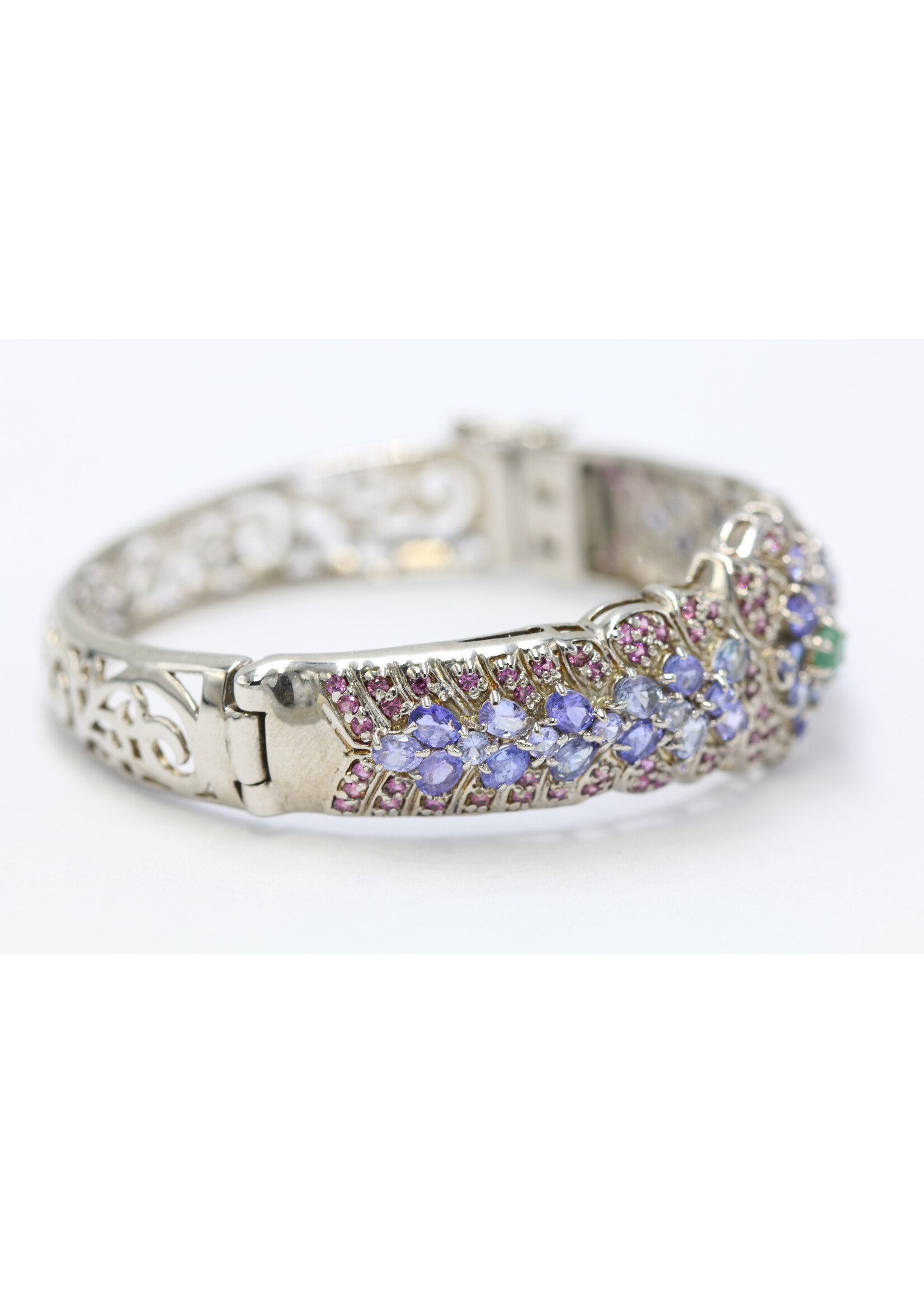 925 rhodium plated silver bracelet set with natural emerald, rhodolite and tanzanite