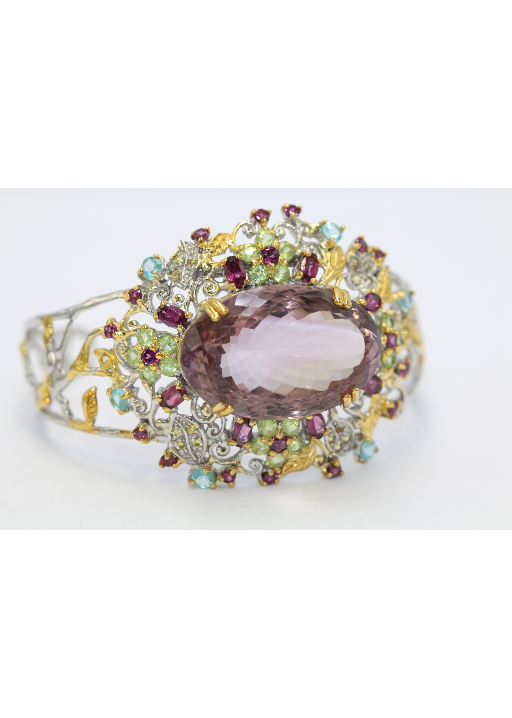 Bracelet en argent 925 rhodié serti d'Améthyste naturelle, Péridot, Topaze et Rhodolites