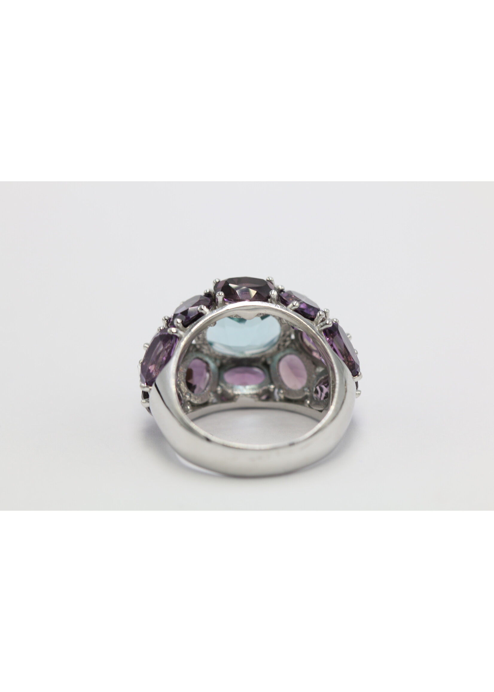 925 rhodium plated silver ring set with natural Blue Topaz and Amethyst