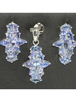 Set with Tanzanite
