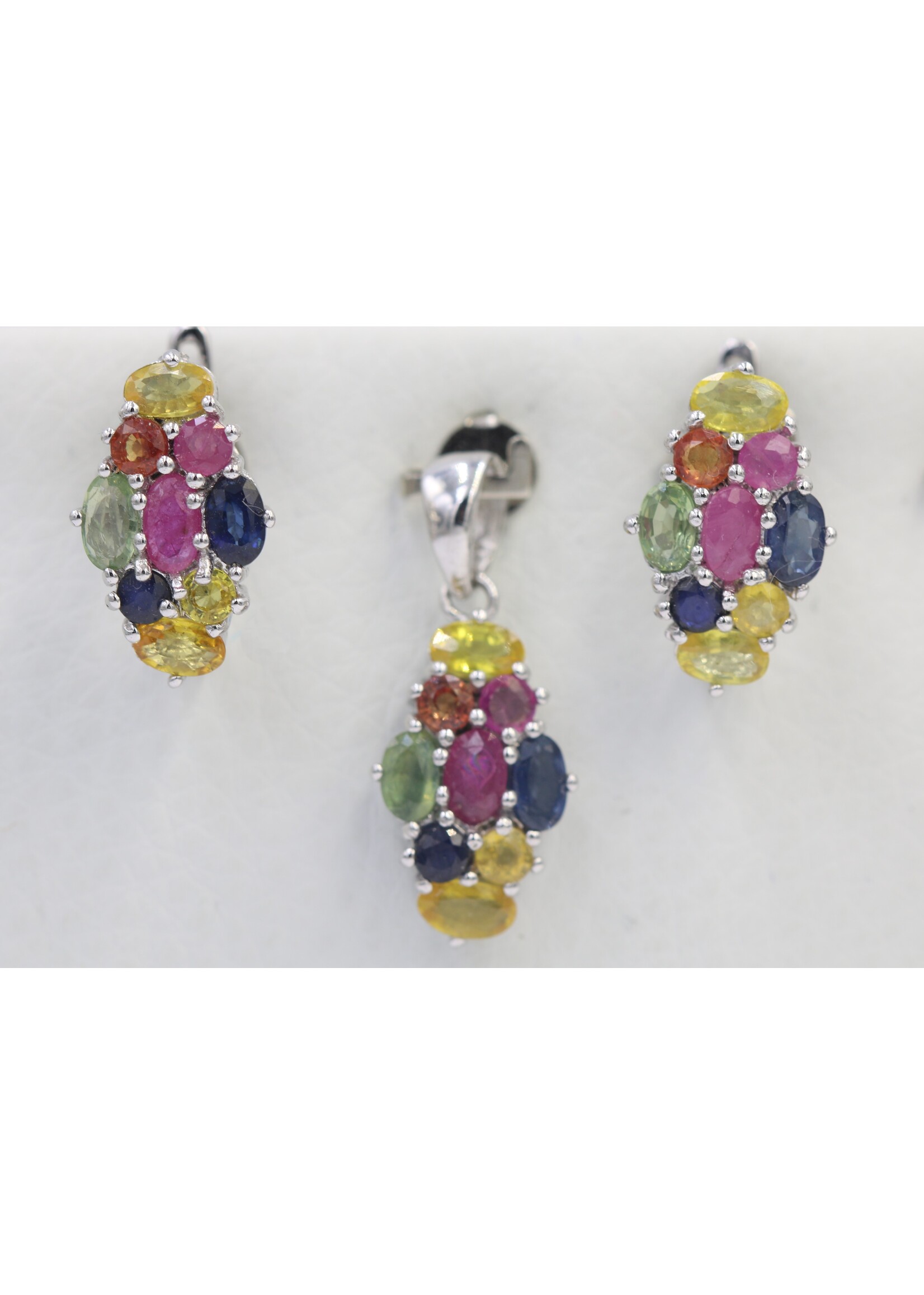 925 Rhodium Plated Silver Set Set with Natural Multi-Color Sapphires