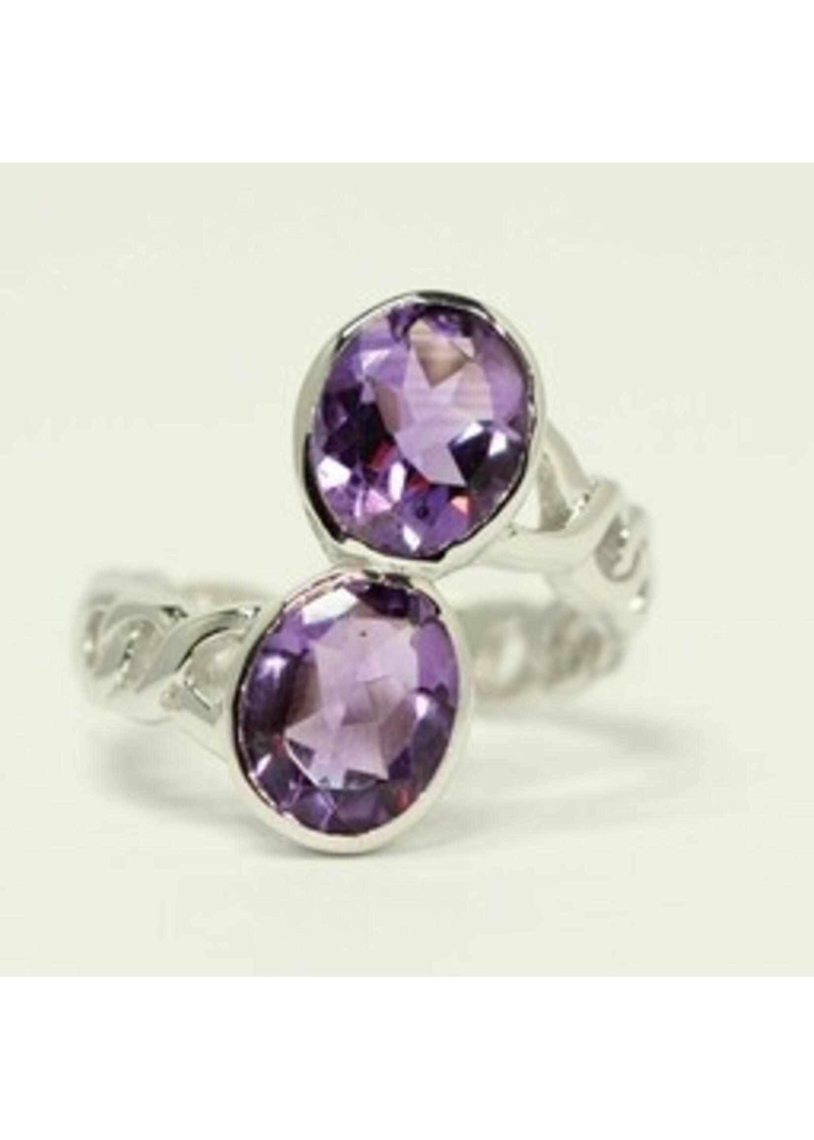 925 rhodium silver ring set with natural Amethyst -
