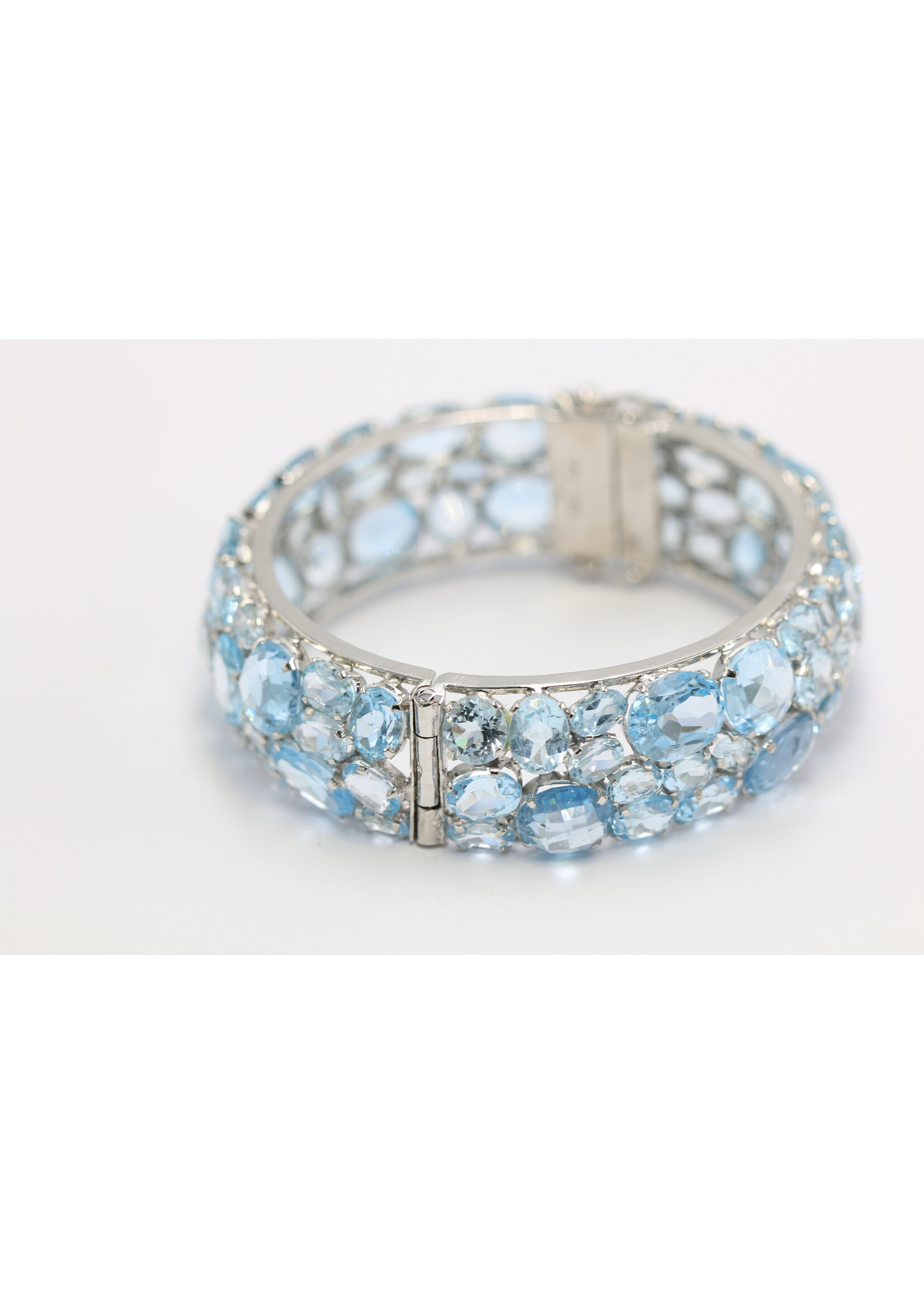 Silver Bracelet with Blue Topaz
