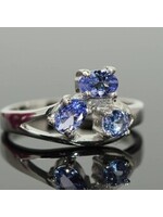 Ring with Tanzanite