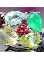 Bague sertie de pierres précieuses