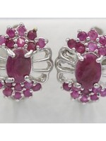 Earrings with rubies