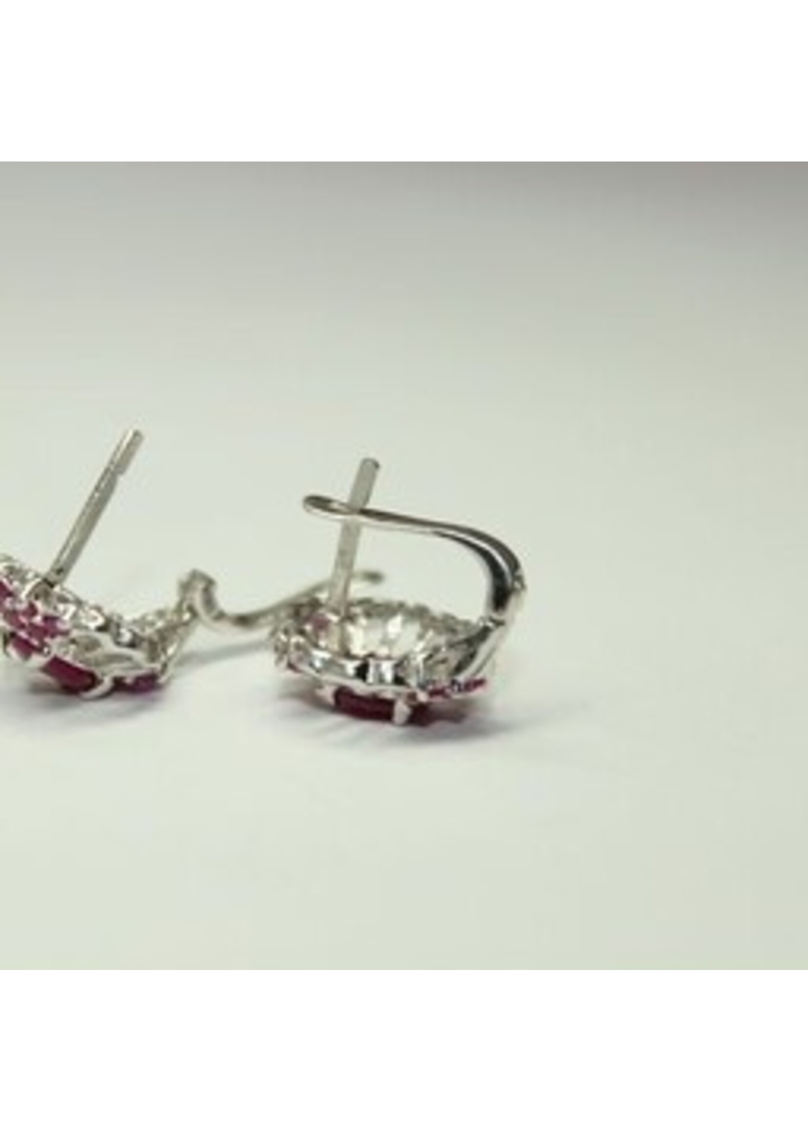 Orecchini in argento rodiato 925 con rubini naturali
