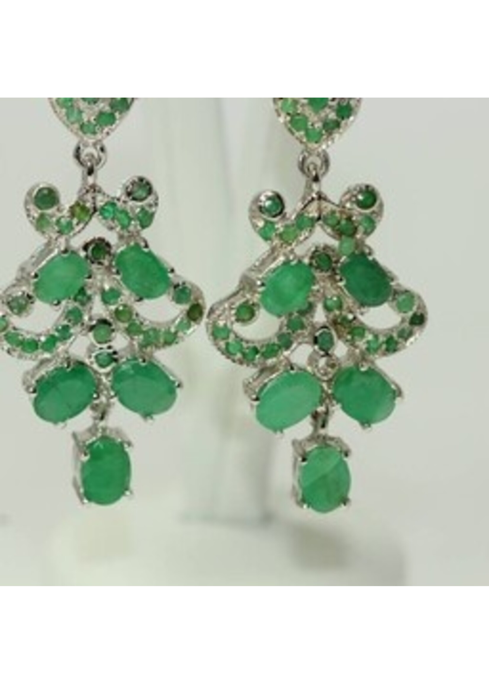 925 rhodium boucles d'oreilles en argent avec Emerald naturel