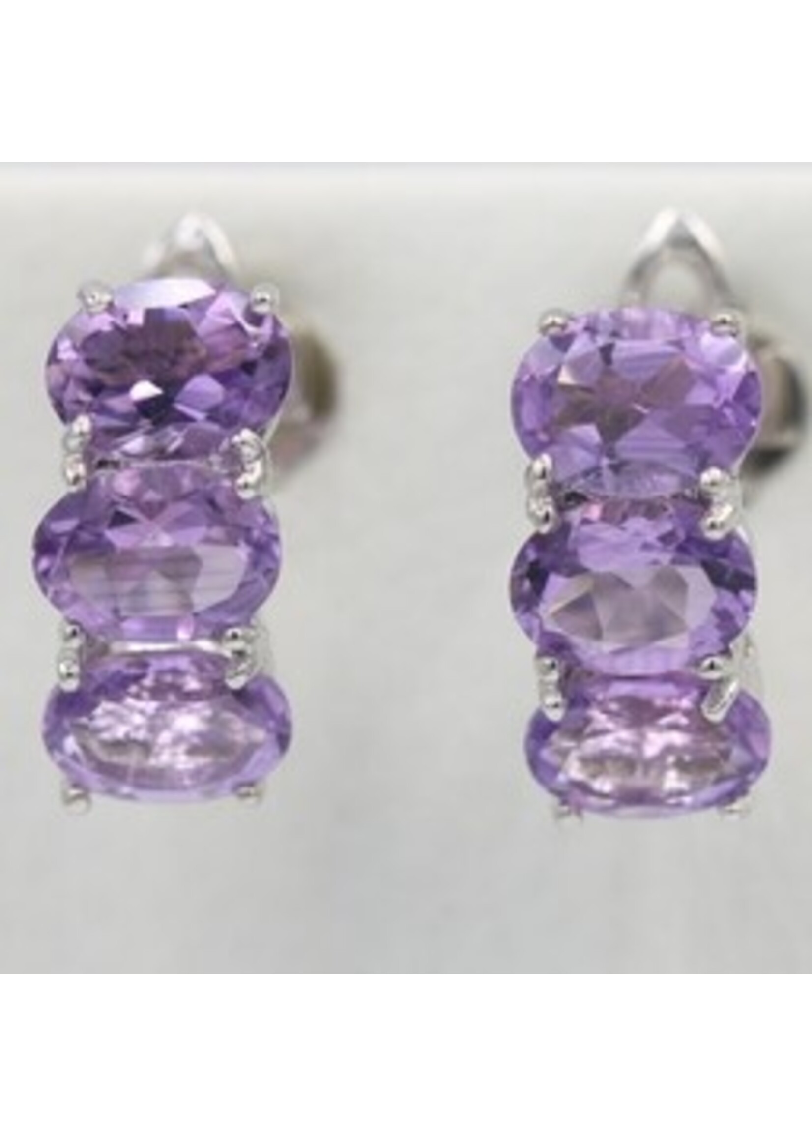 Boucles d'oreilles serties d'Améthystes