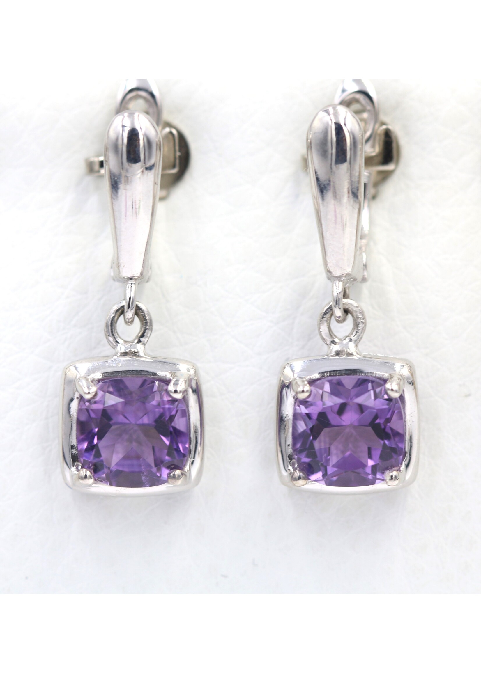 Boucles d'oreilles avec Amethist