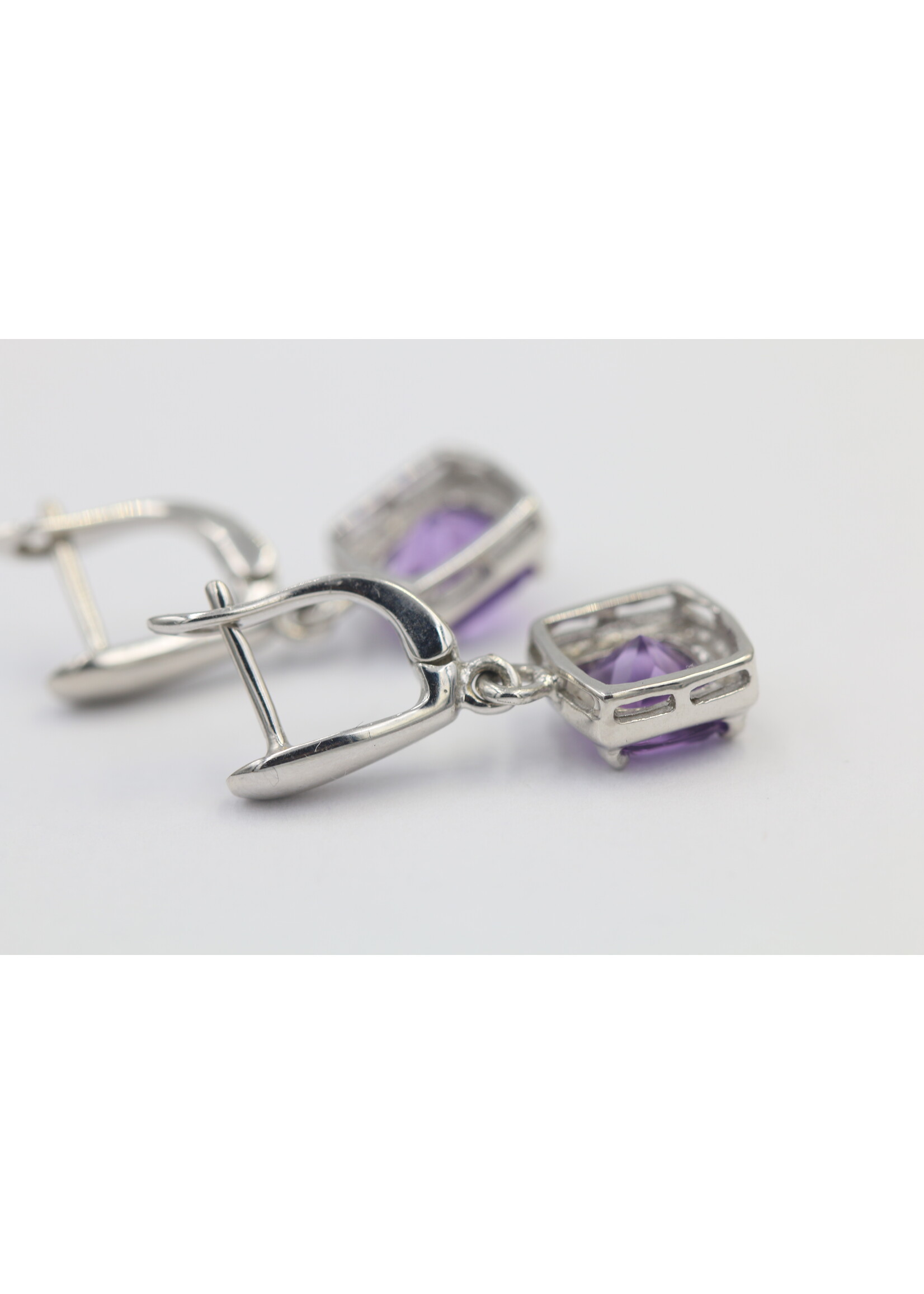 Boucles d'oreilles avec Amethist