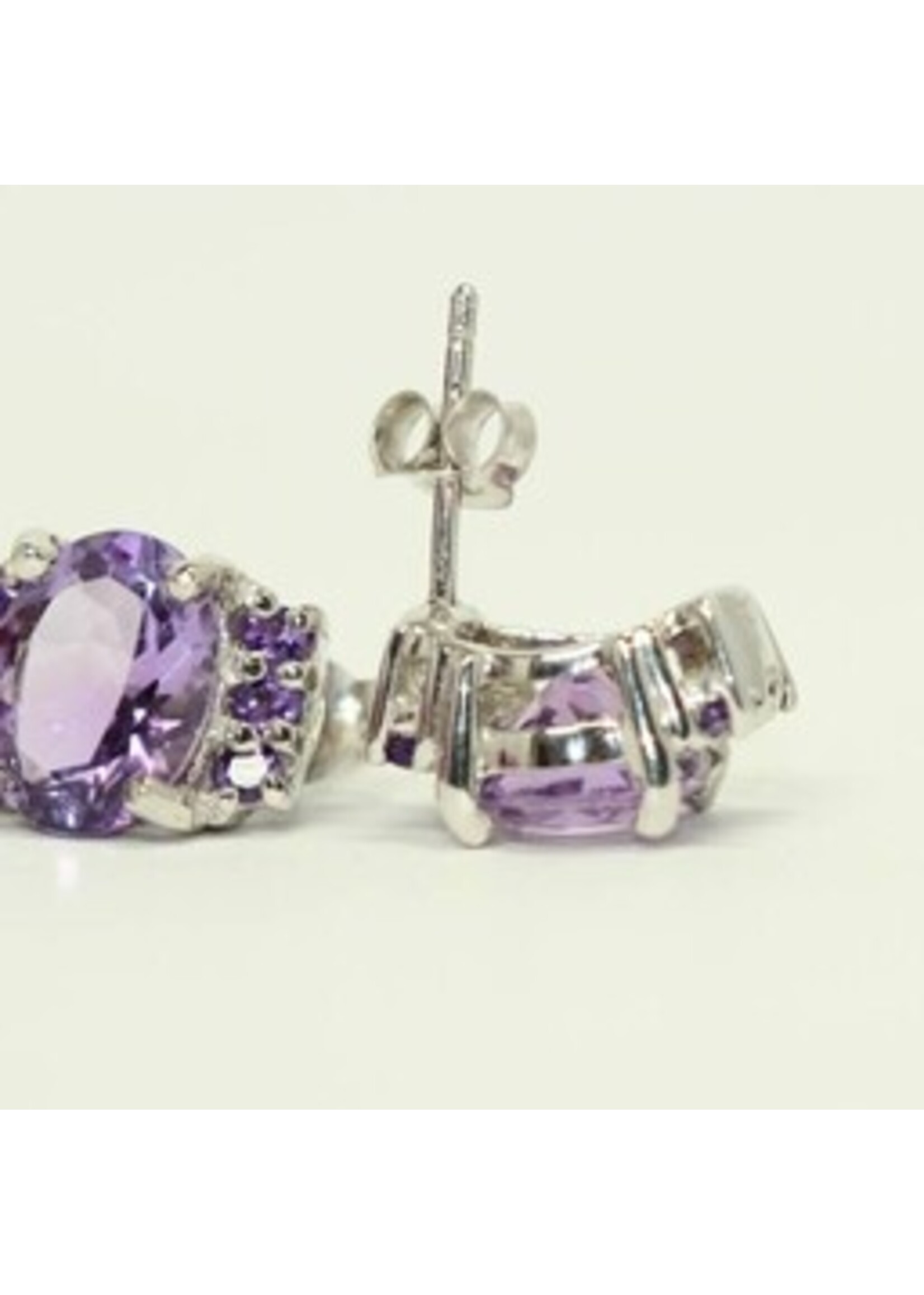 Earings set with Amethist
