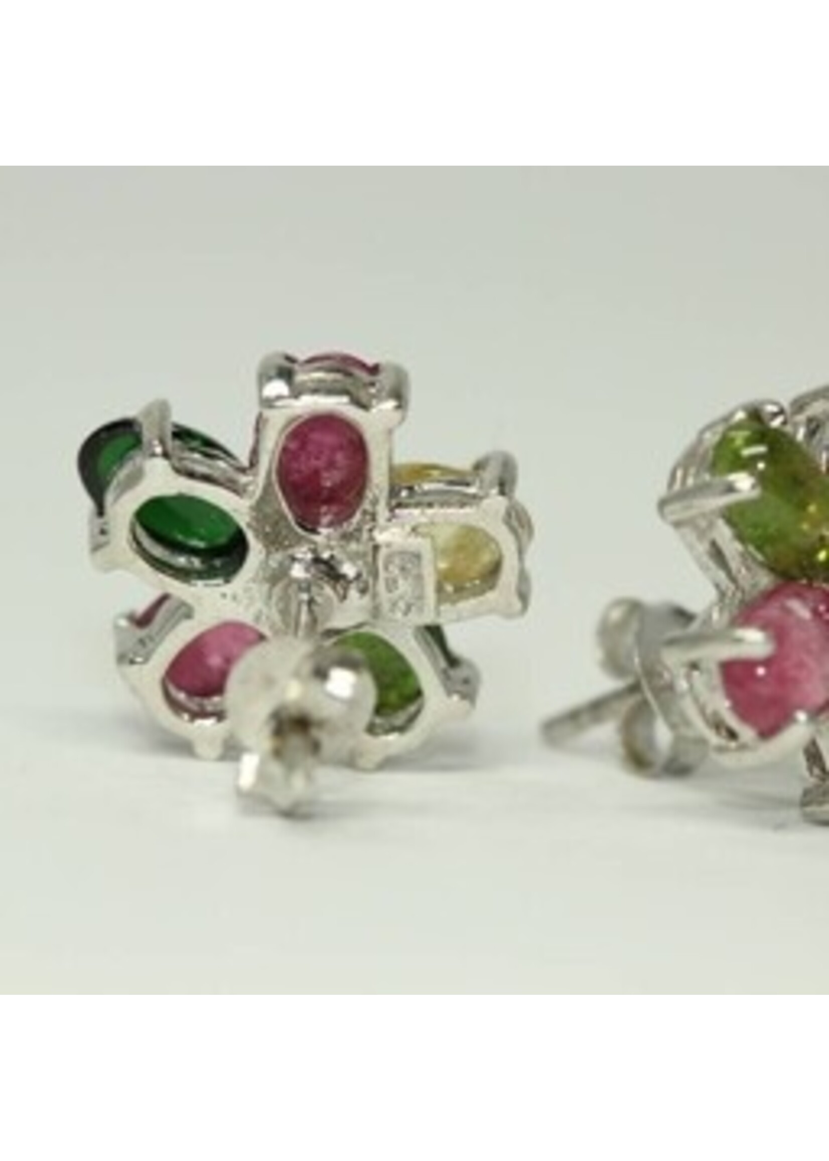 Earings set with natural Tourmaline