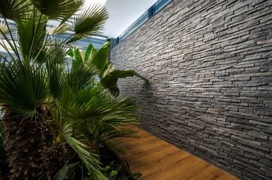 Binnensteenstrips toepassen: van woonkamer tot open haard accentwand 