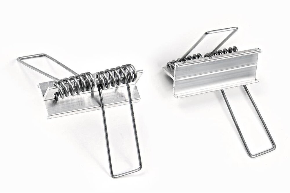 Halter Typ `X` mit Feder (1 Stück)