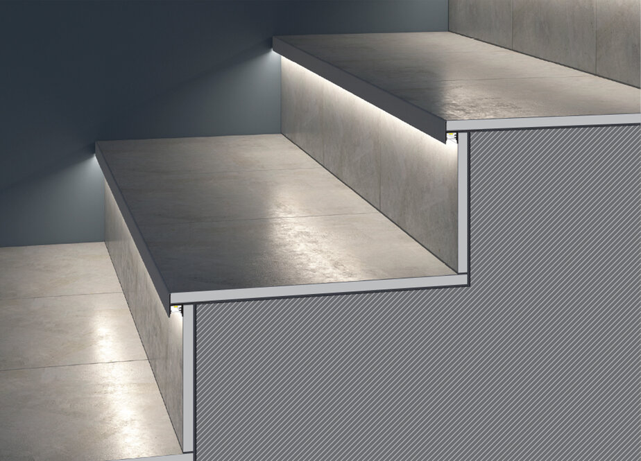 TILUM10 TS LED-Profil für geflieste Treppenstufen