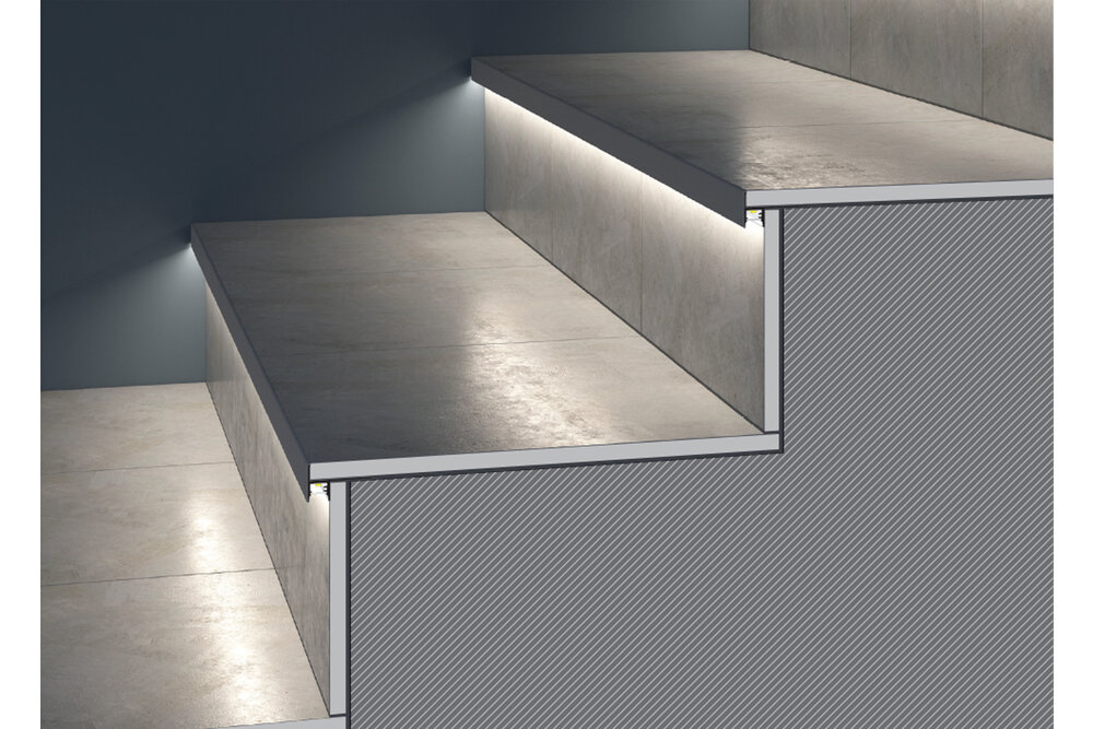 TILUM10 TS LED-Profil für geflieste Treppenstufen