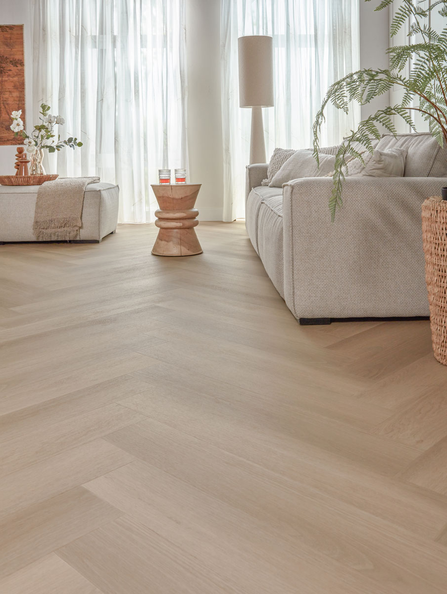 floer-walvisgraat-click-pvc-zwaardvis-zand