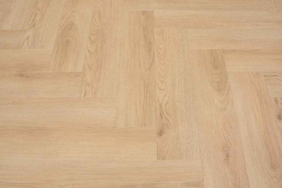 floer-visgraat-click-pvc-natuur-eiken