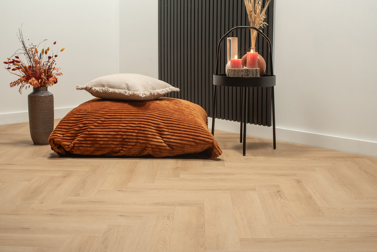 floer-visgraat-click-pvc-natuur-eiken