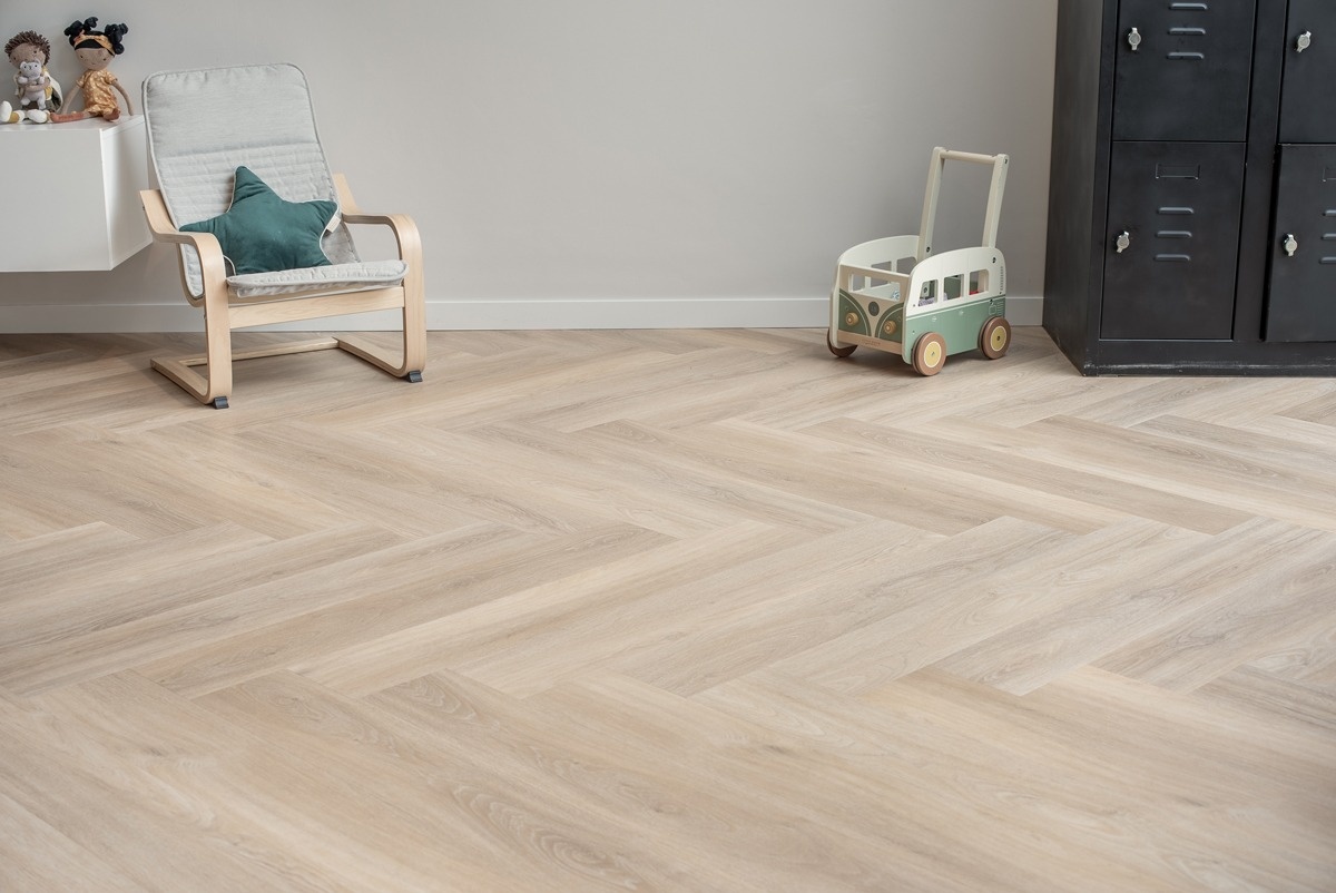 floer-walvisgraat-plak-pvc-orka-onbehandeld-2-0