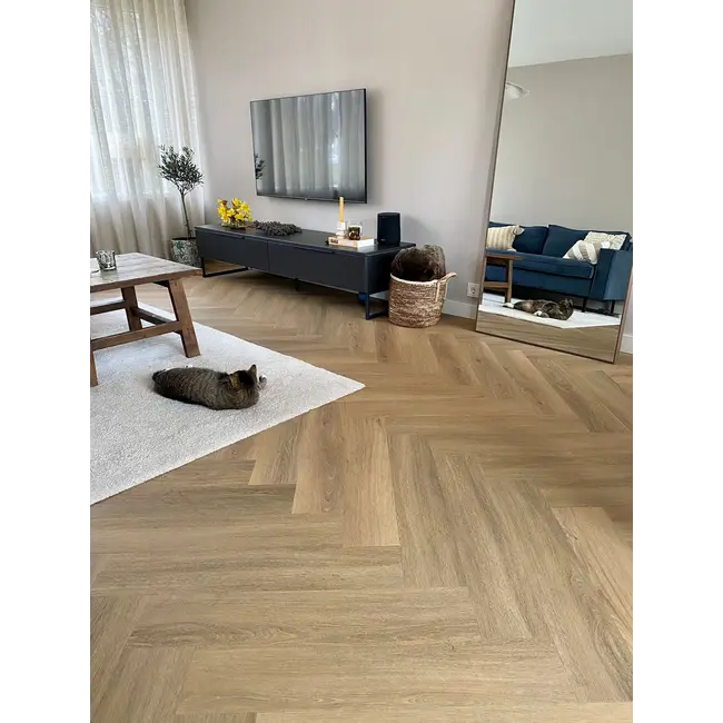 Floorlife floorlife-yup-sutton-herringbone-dryback-warm-natural