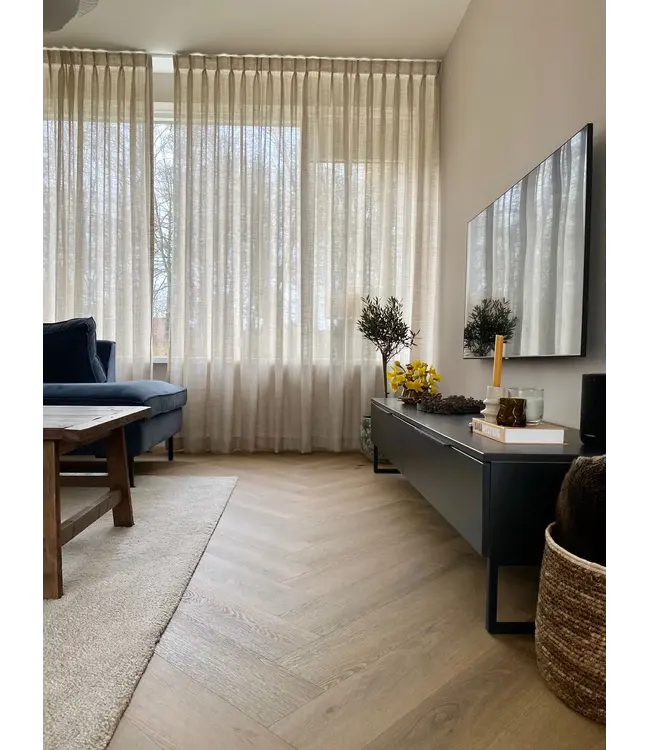 Floorlife floorlife-yup-sutton-herringbone-dryback-warm-natural