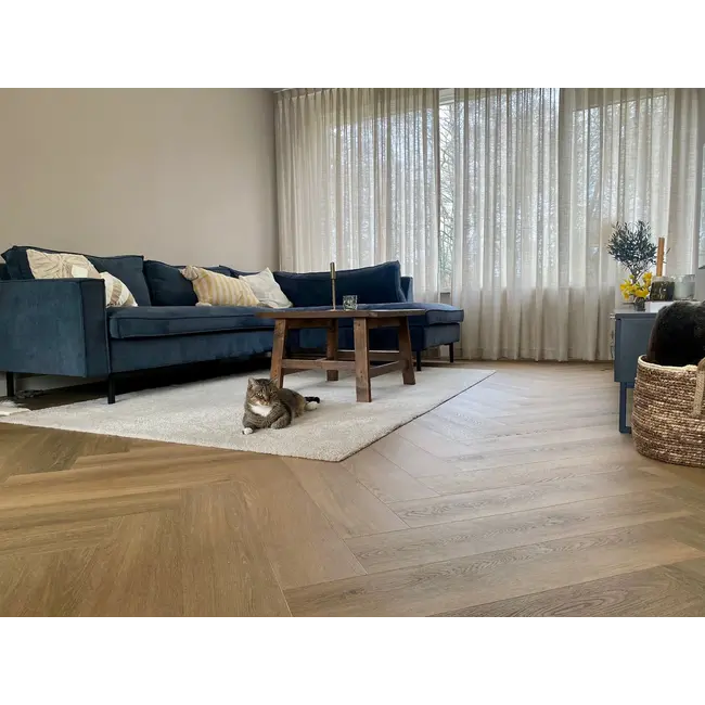 Floorlife floorlife-yup-sutton-herringbone-dryback-warm-natural