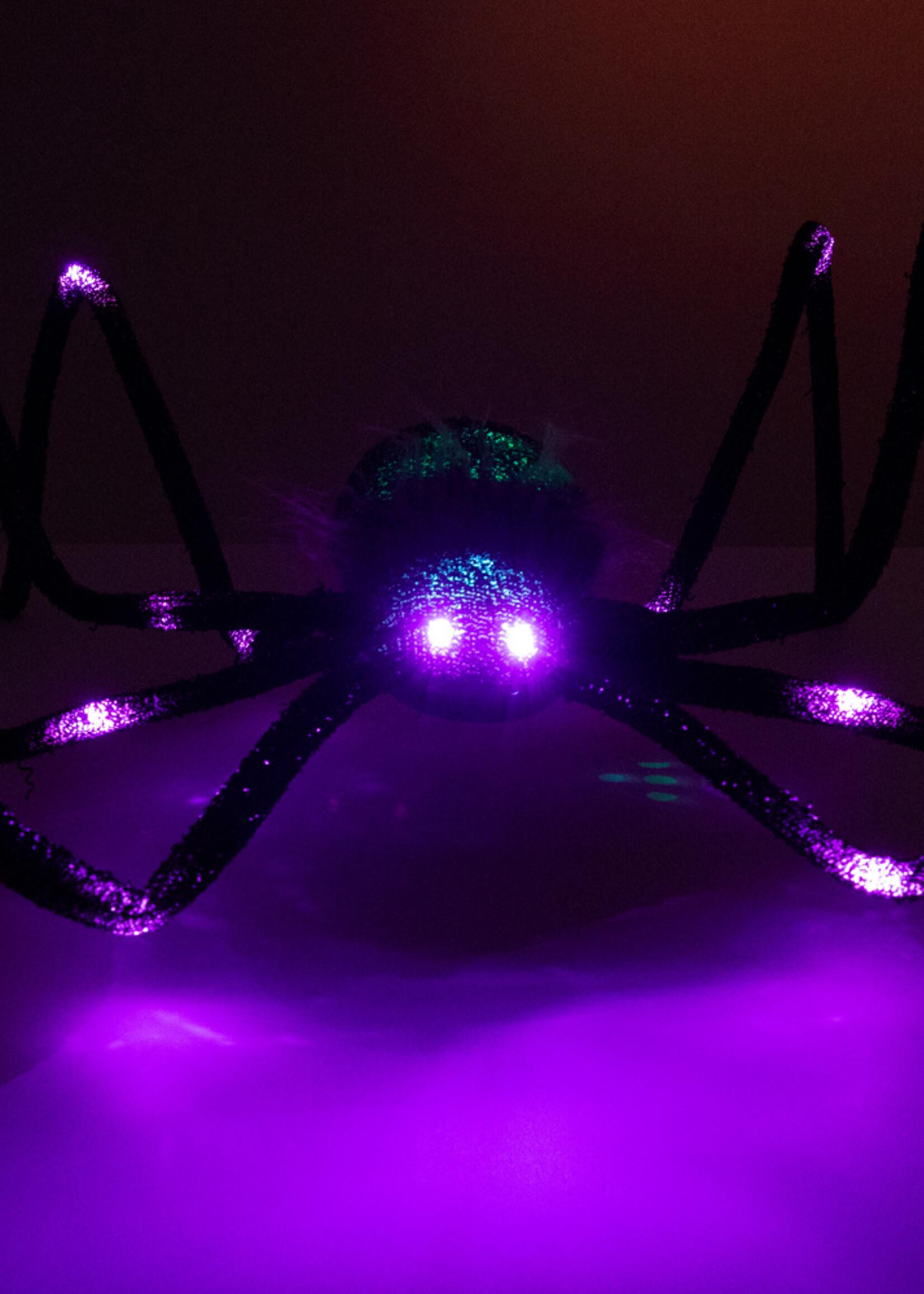 Party Planet Mega spin zwart met licht in ogen en poten