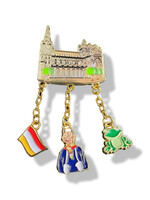 Party Planet Pin Sint Jan met 3 bedels*