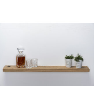 Wolff Houtbewerking Oud eiken wagondeel wandplank 4cm dikte met blind montage systeem