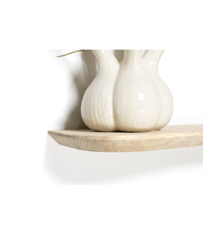 Eiken wandplank 3 cm dik | Geschaafd met organische vorm | Zwevend montagesysteem