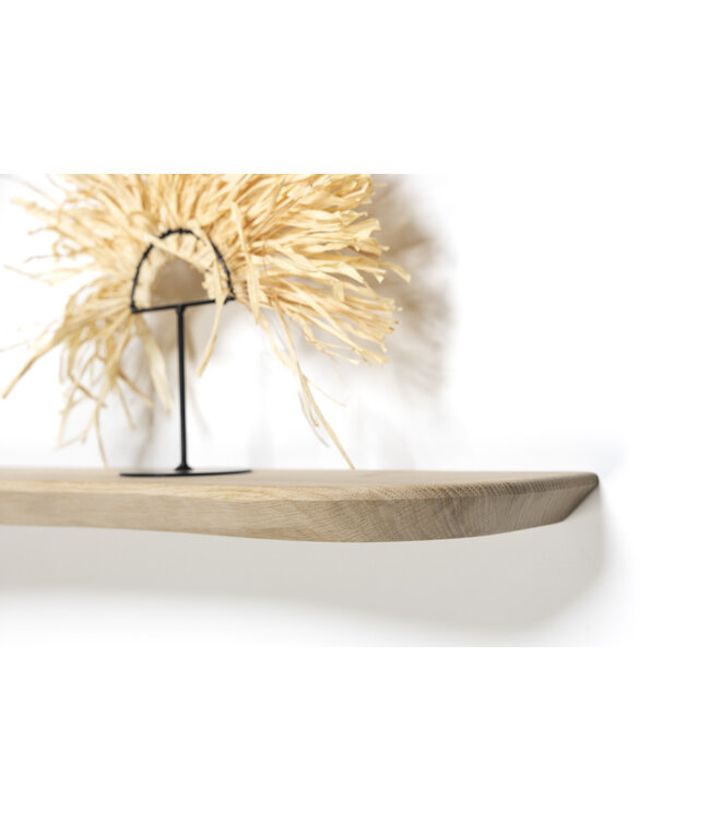 Eiken wandplank 3 cm dik | Geschaafd met organische vorm | Zwevend montagesysteem