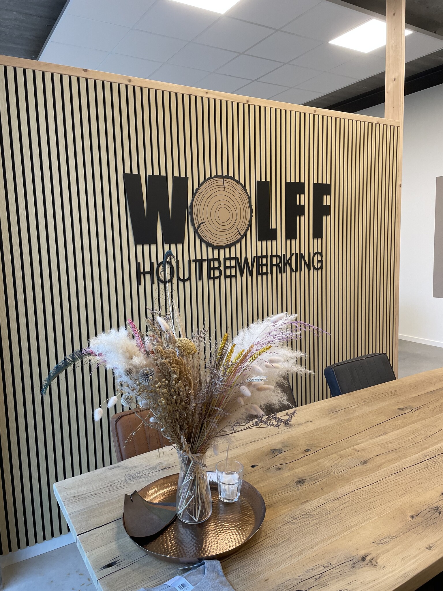 Kom Langs Bij Wolff Houtbewerking: Bezoek Onze Showroom en Werkplaats!